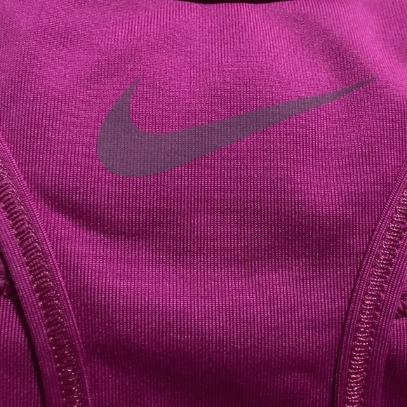Nike Dri-Fit Sports Bra - Picture 3 of 5